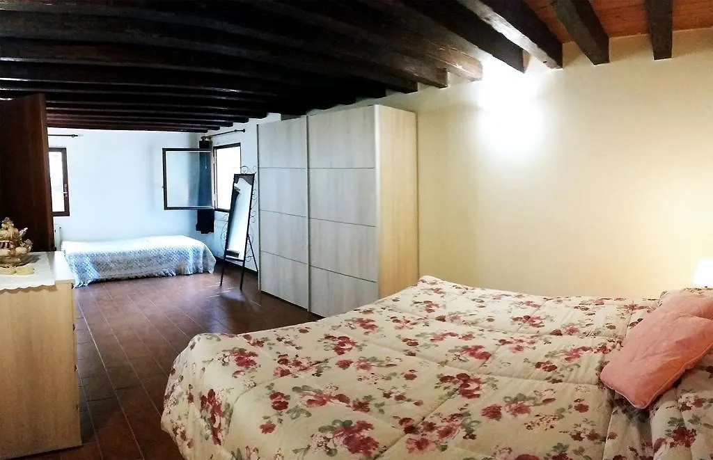 Altana Venice Apartment 0*,